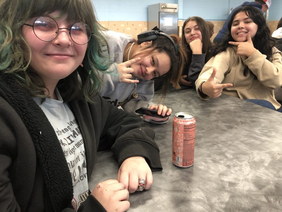 From left to right: Avery Joy (9), Samantha Rodriguez (9), Alayna Ramos (9), and Erica Camarillo all sit at the cafeteria 